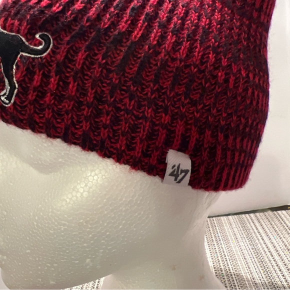 47 Brand Black Dog Knit Beanie Unisex. Heathered Red and Black. Ribbed. One size - Picture 3 of 4